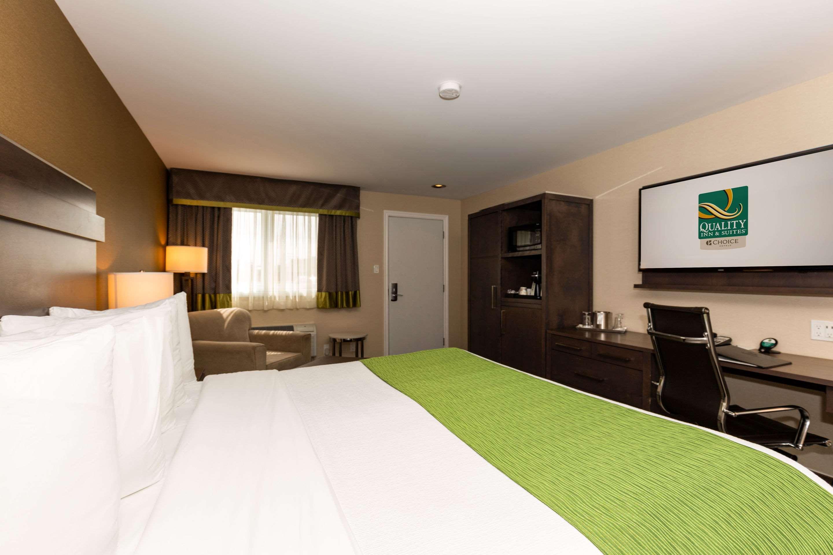 Quality Inn & Suites Matane Exterior foto